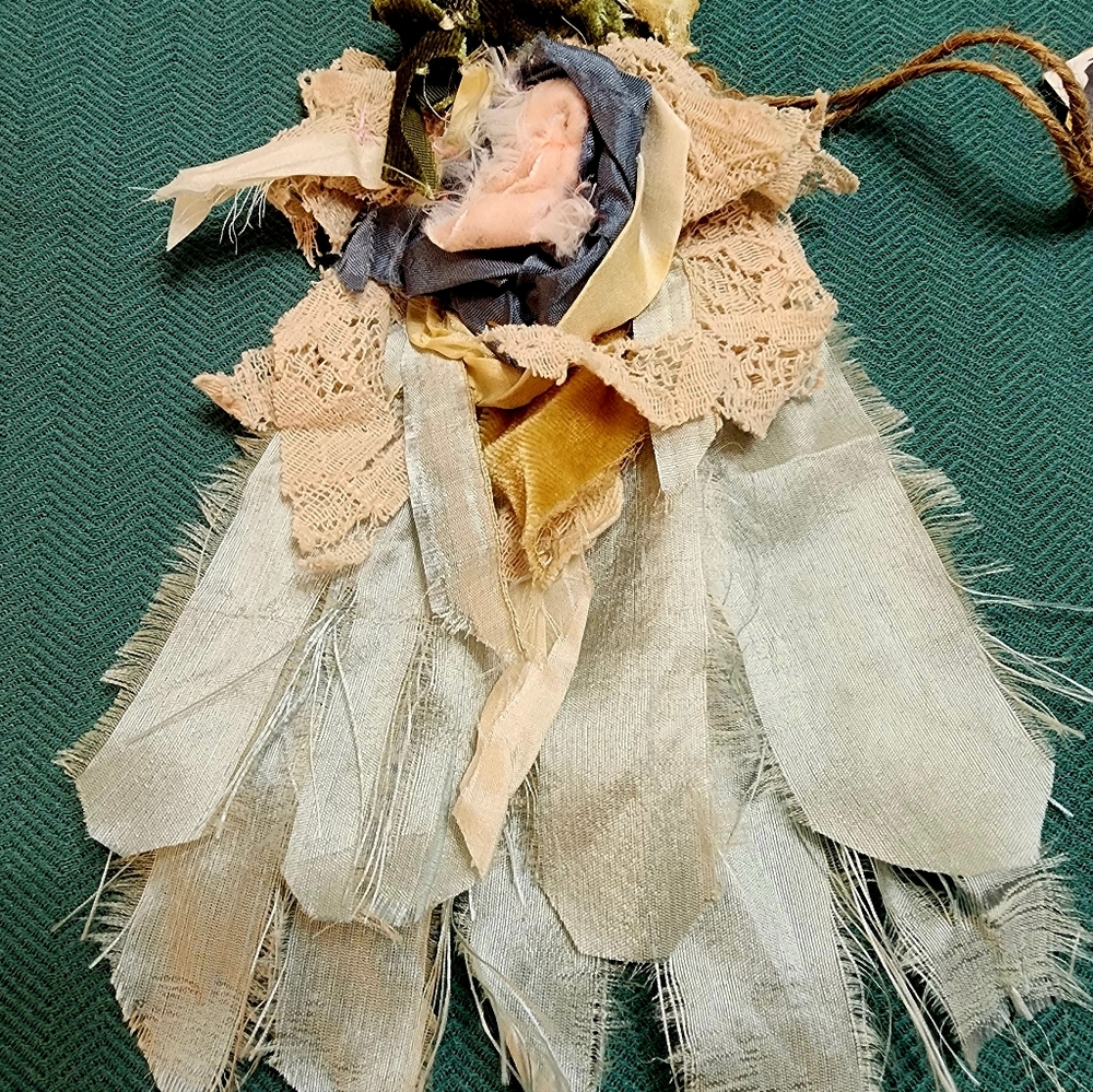 JABOT Slow Stitching🩷🩷🩷MOSSIE ANNA ARTISAN DESIGN NWT - Picture 8 of 14